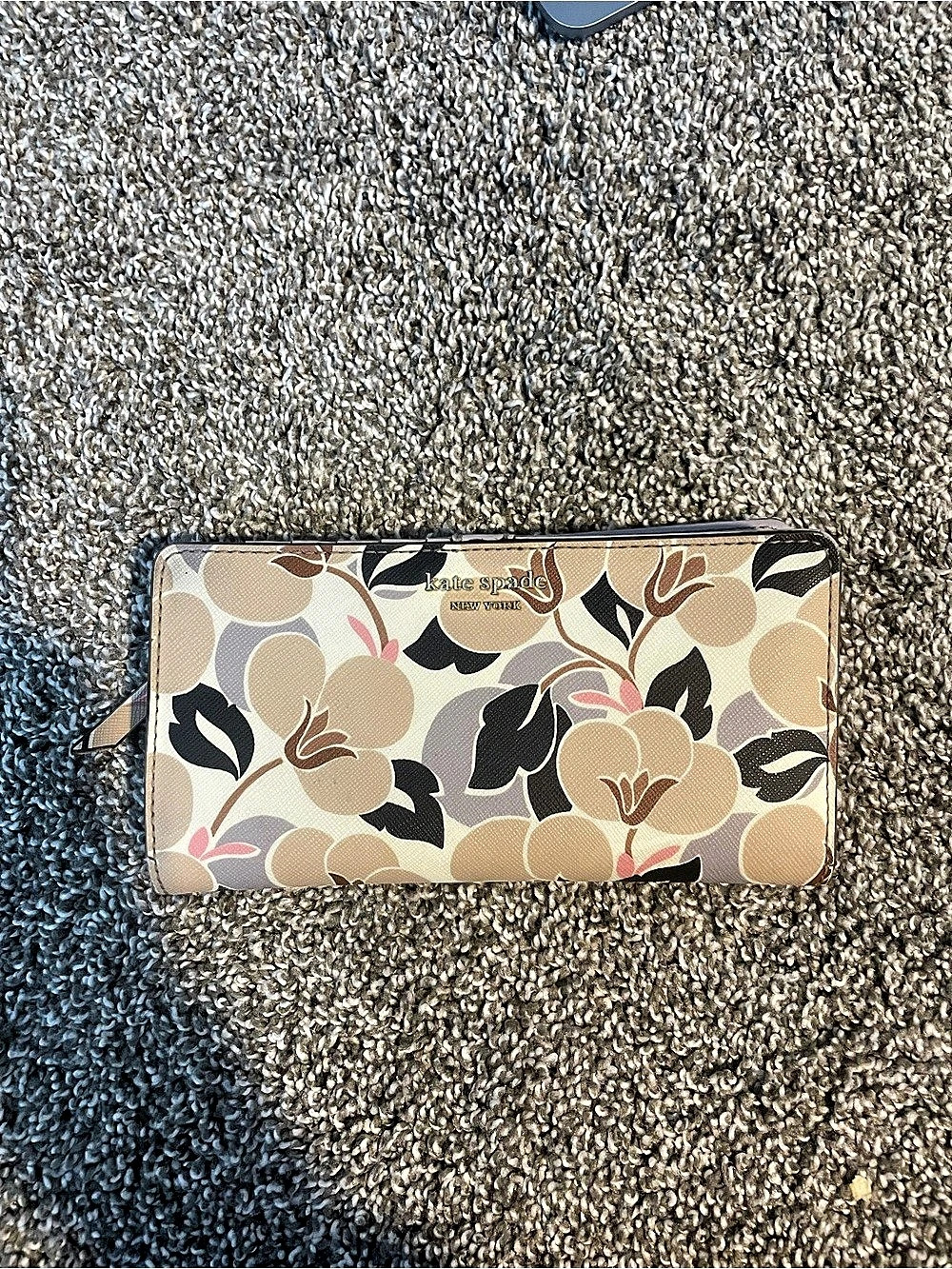 Kate Spade Floral Wallet in Beige & Black